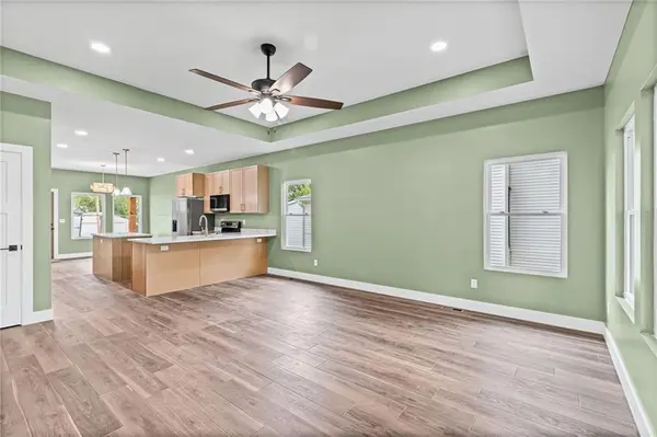 314 W 4th ST, Cameron, MO 64429