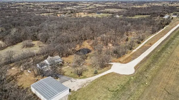 LOT 2 & 2A Hollingsworth RD, Basehor, KS 66007