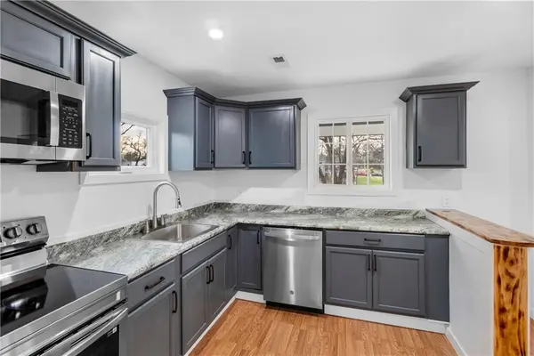 3837 Olive ST, Kansas City, MO 64109