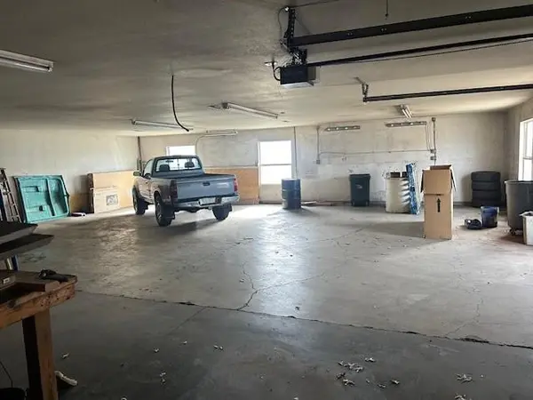 2852 Four Wheel DR, Lawrence, KS 66047