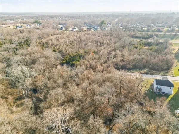 6712 & 6800 E 122nd ST, Grandview, MO 64030