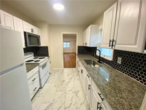 4210 Park AVE, Kansas City, MO 64130