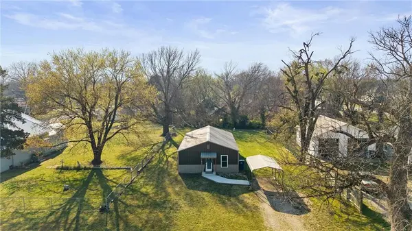609 N Wood ST, Caney, KS 67333