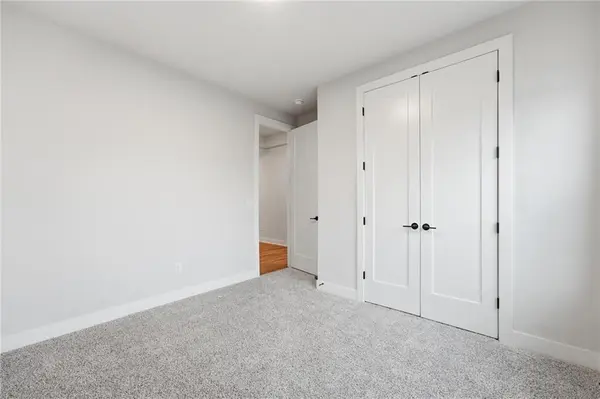 32726 W 175th TER, Gardner, KS 66030