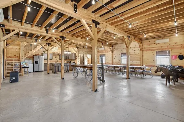 29990C S 2725 RD, Sheldon, MO 64784