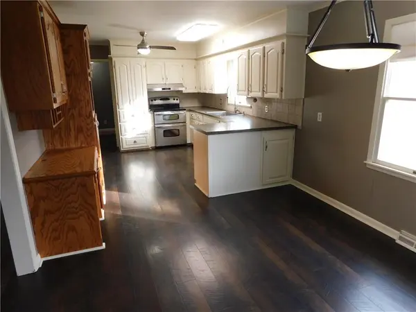 473 County Road 996 Rural Route, Butler, MO 64730