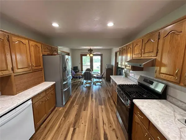 21921 S BB HWY, Nevada, MO 64772