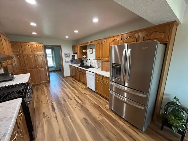 21921 S BB HWY, Nevada, MO 64772