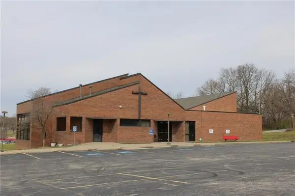 4033 NE Parvin RD, Kansas City, MO 64117