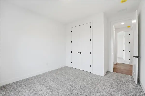 32735 W 175th TER, Gardner, KS 66030