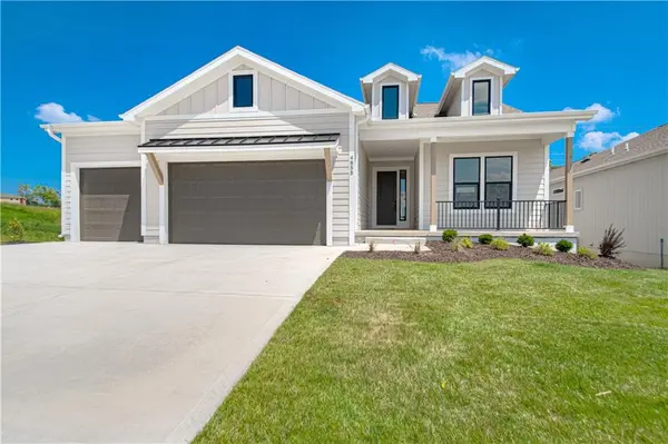 4855 NW Martin ST, Riverside, MO 64150
