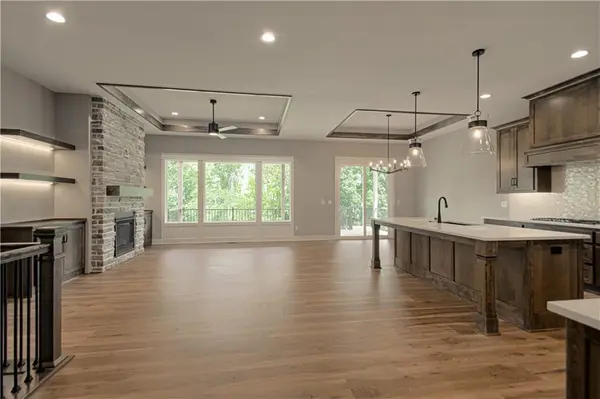 4855 NW Martin ST, Riverside, MO 64150