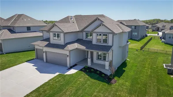 2673 W Park ST, Olathe, KS 66061