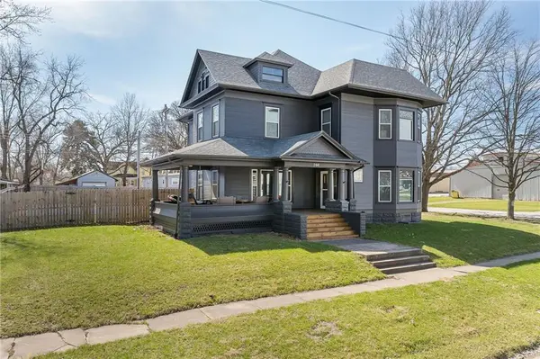 200 E Berry ST, Hamilton, MO 64644