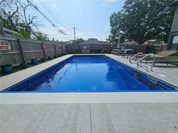 200 E Berry ST, Hamilton, MO 64644