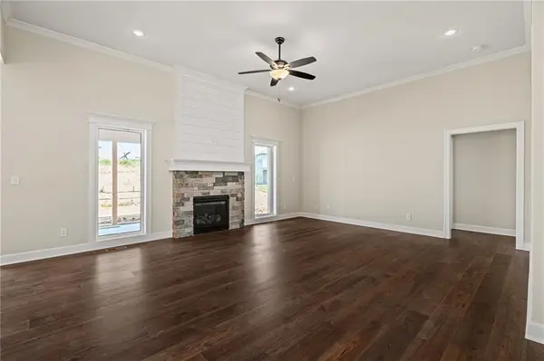 6934 NE 102nd ST, Kansas City, MO 64156