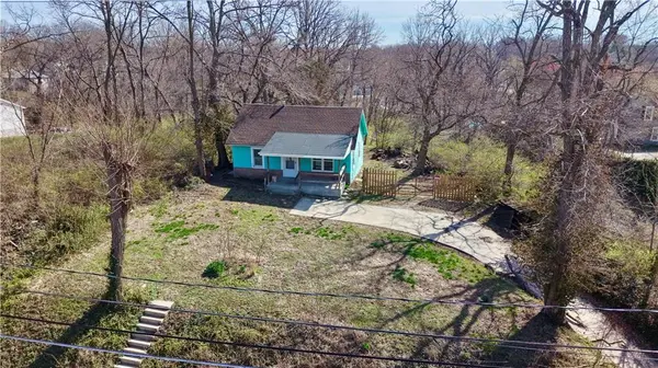 9409 E Independence AVE, Independence, MO 64053
