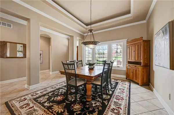 16661 S Country Club DR, Loch Lloyd, MO 64012