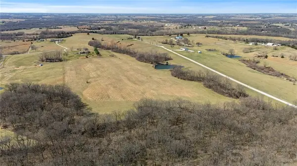 9881 NW 356th RD, Stewartsville, MO 64490