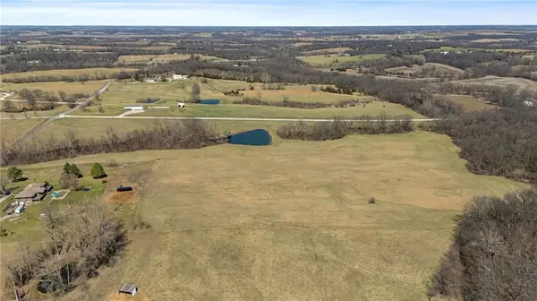 9881 NW 356th RD, Stewartsville, MO 64490