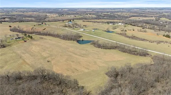 9881 NW 356th RD, Stewartsville, MO 64490
