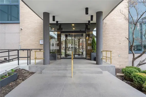 4545 Wornall RD #1210, Kansas City, MO 64111