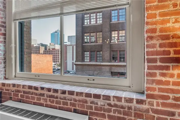 308 W 8th ST #303, Kansas City, MO 64105