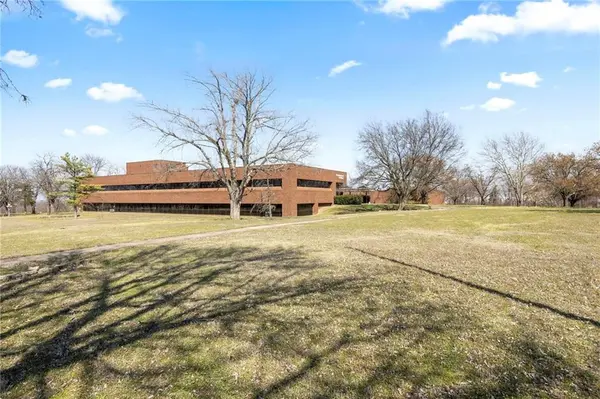 2801 S Horton ST, Fort Scott, KS 66701