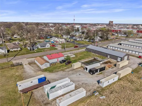 305 S Joplin ST, Pittsburg, KS 66762