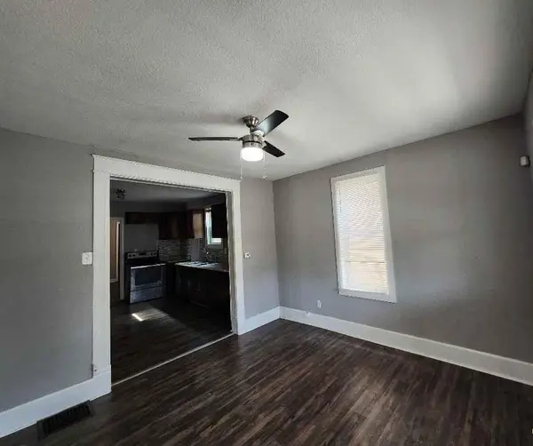 2203 Agnes AVE, Kansas City, MO 64127