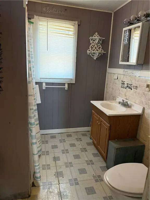 400 E North Main ST, Richmond, MO 64085