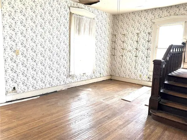 400 E North Main ST, Richmond, MO 64085