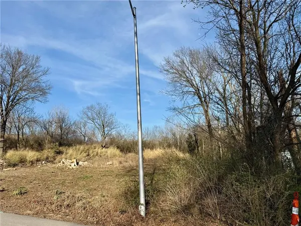 14603 Cherry ST, Kansas City, MO 64145