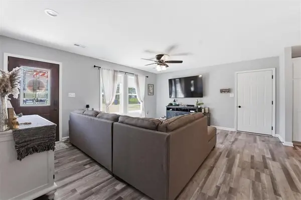 402 S Mill ST, Strasburg, MO 64090