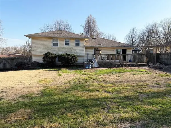 1 Hi View Ridge DR, Archie, MO 64725