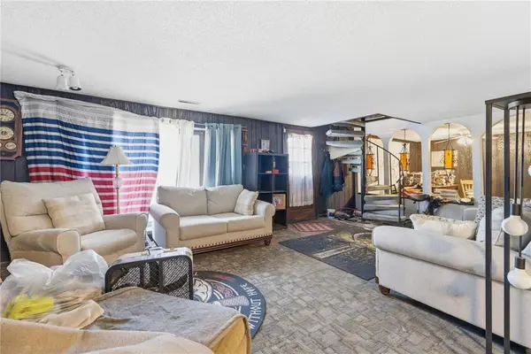 14903 E Kentucky RD, Independence, MO 64050