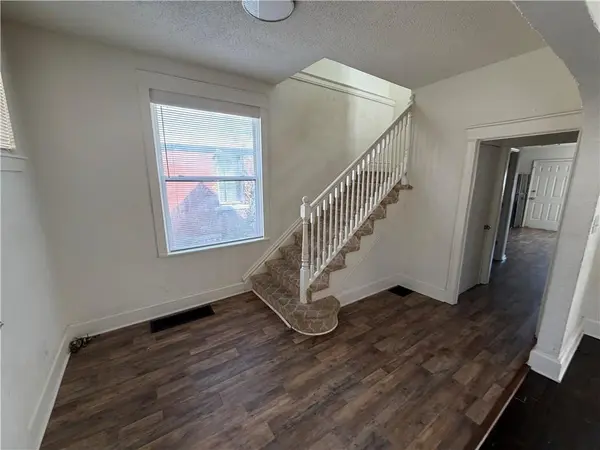 2611 Garfield AVE, Kansas City, MO 64127