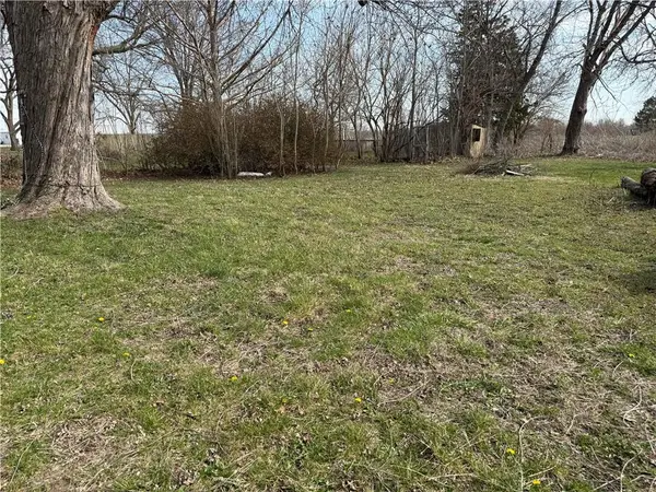 434 South ST, Hardin, MO 64035