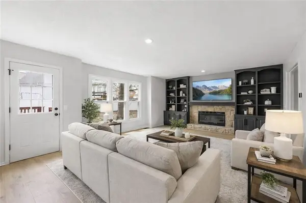 1413 S Sheridan Bridge CIR, Olathe, KS 66062