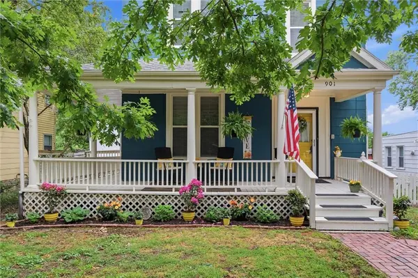 901 W White Oak ST, Independence, MO 64050
