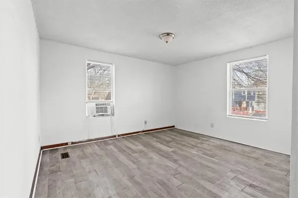1211-1213 Reynolds AVE, Kansas City, KS 66102