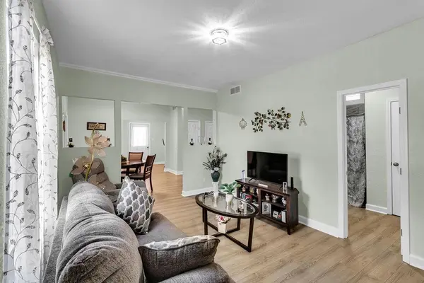 6225 E 10th and 6227 ST, Kansas City, MO 64126