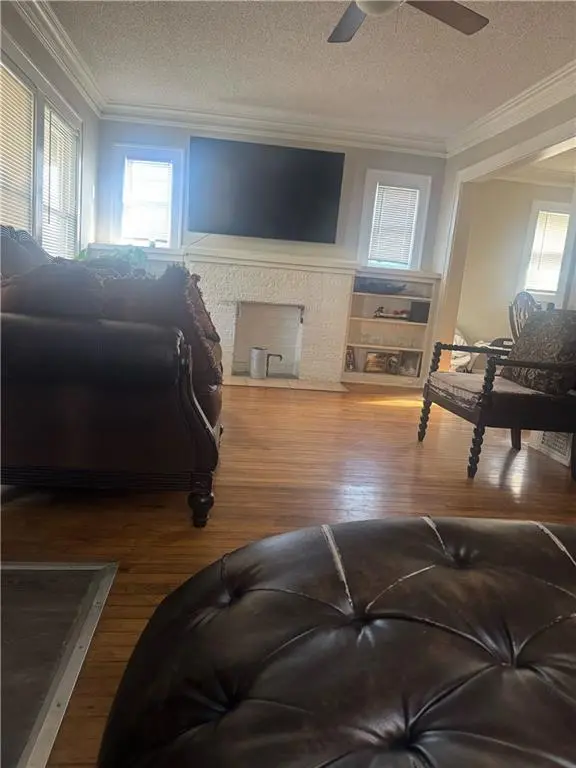 3730 Bales AVE, Kansas City, MO 64128
