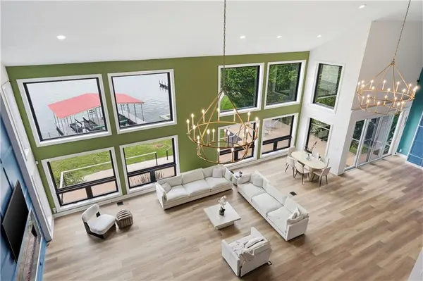 70 M ST, Lake Lotawana, MO 64086
