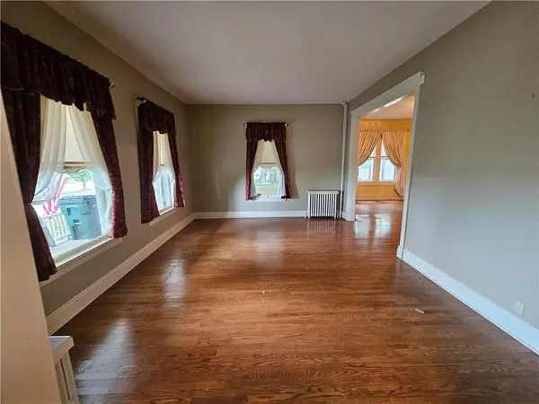 409 N Esplanade ST, Leavenworth, KS 66048