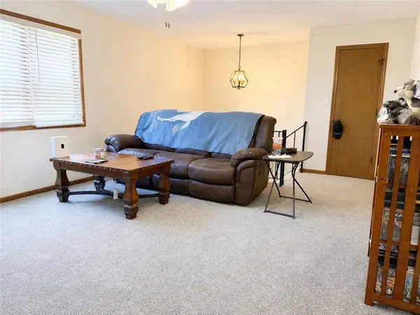 2313 & 2315 SW 6th ST, Blue Springs, MO 64014