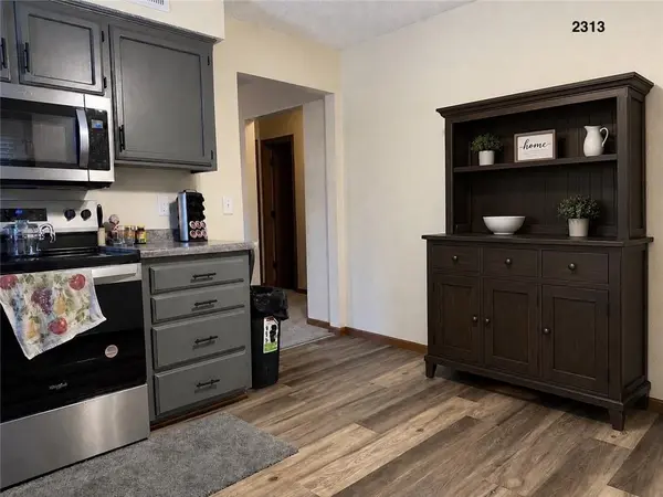 2313 & 2315 SW 6th ST, Blue Springs, MO 64014