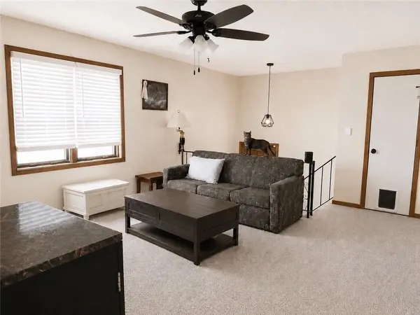 2401 & 2403 SW 6th ST, Blue Springs, MO 64014