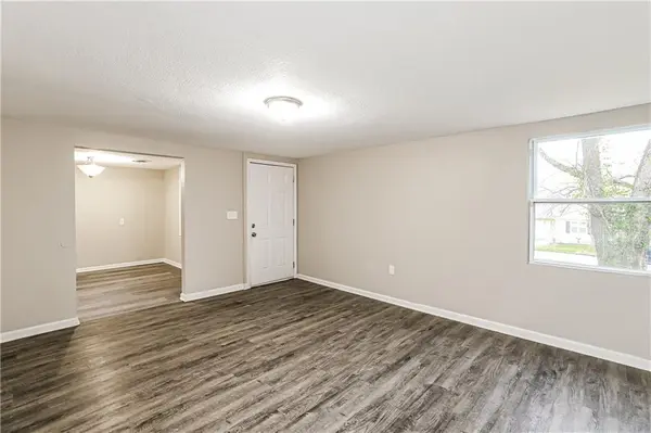 7933 N Jefferson ST, Kansas City, MO 64118
