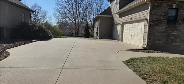 1250 Columbine CIR, Other, KS 67401